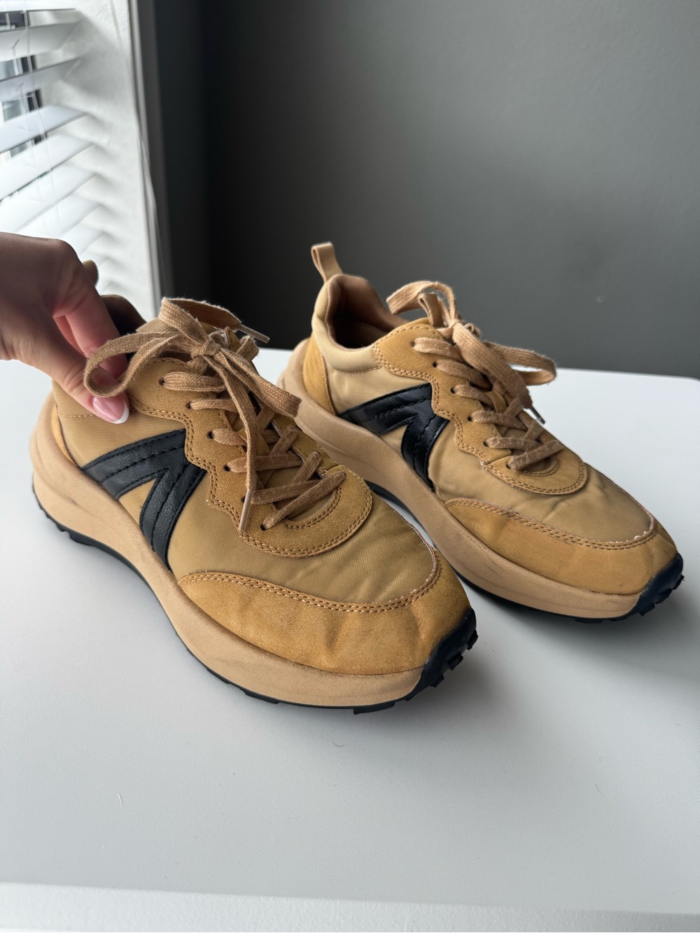 Tan Casual Lace-Up Sneakers with Black Accent - Picture 3 of 9